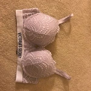 Logo T-shirt push up full coverage bra